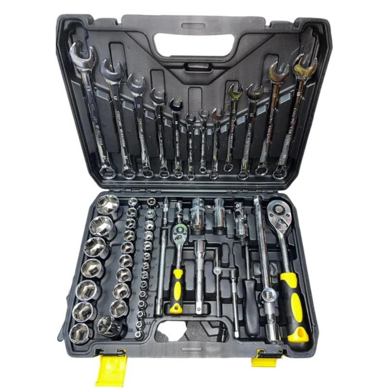Juego de ratchet 61 piezas con dados, extensiones y llaves combinadas en maletín resistente. Ideal para talleres y uso profesional.
