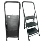 Escalera plegable negra de 3 peldaños con pasamanos y superficie antideslizante